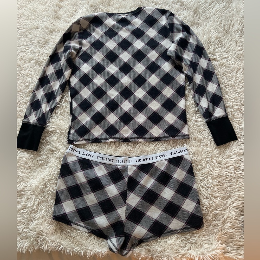Vintage Victoria Secret Pajama Set - Picture 9 of 11